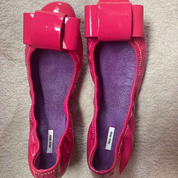 NEW Miu Miu Hot Pink Patent Leather Bow Ballet Flats Bows 39 EU / 8 US - Picture 3 of 7